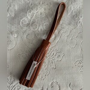 Portland Leather Honey Tassel